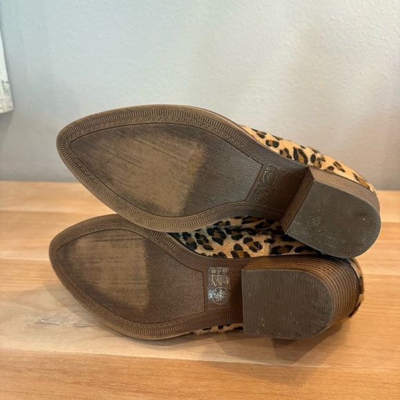 Women's 5.5 Faux Fur Leopard Cheetah Ankle Bootie Animal Print Almond Toe Boots - Picture 7 of 8